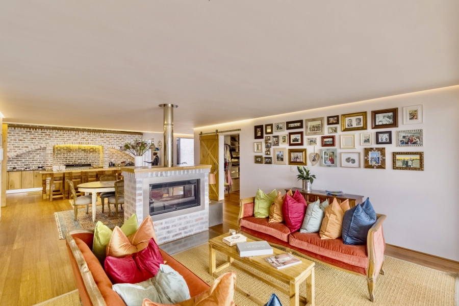 3 Bedroom Property for Sale in Grotto Bay Western Cape